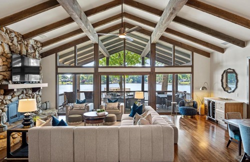 Barium Springs House | Array of Views