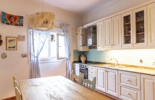 Arucas Apartment | Art and Ocean Retreat (20 meters from the sea)