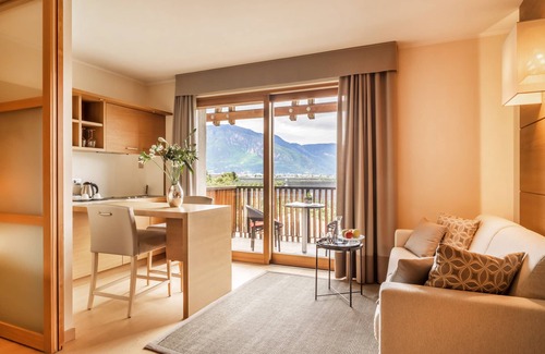 Settequerce House | Art & Design Hotel Napura