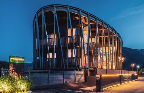 Settequerce House | Art & Design Hotel Napura