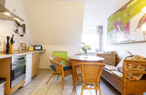 Marienberg Apartment | Art loft vacation apartment in a stylishly renovated Art Nouveau villa