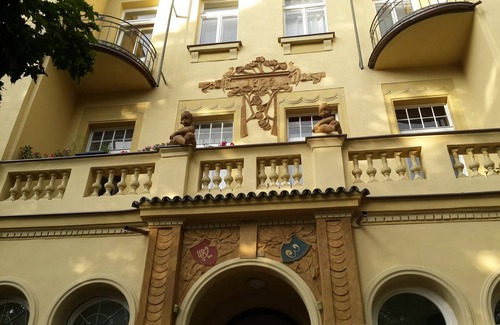 Karlin Apartment | Art nouveau beauty