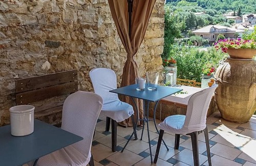 Novi Velia House | Artesia - Junior Suite Monet