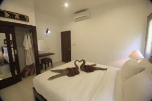 Ko Lanta Hotel | Arthaya Villas - SHA Extra Plus