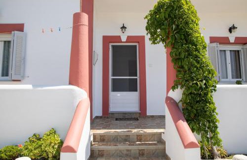 Alinda House | Artianna, holiday home in Alinda, Leros