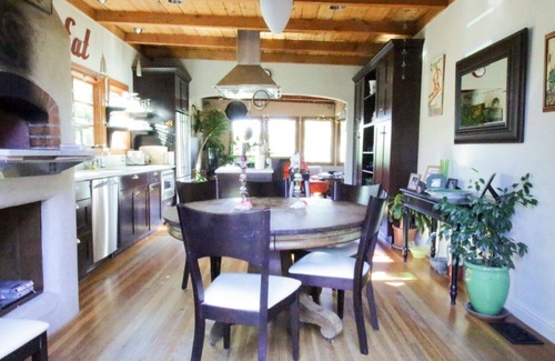 Cayucos House | Artistic Beach Community house