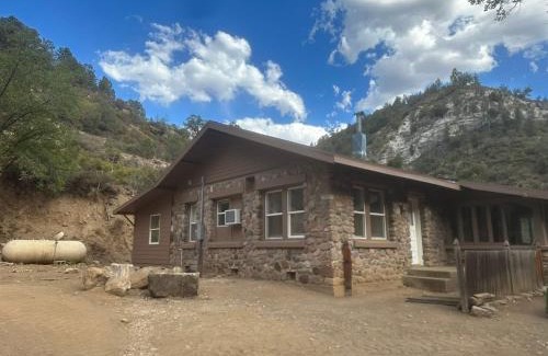 Globe House | Ash Creek Canyon Mining Cabin Chrysotile Arizona