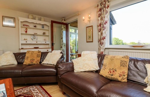Bradworthy House | Ash Tree Cottage