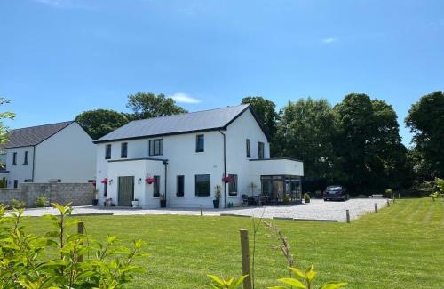 Shanagarry Bed & Breakfast | Ashlee Lodge, Shanagarry P25K6R6 Near Ballymaloe House & Garryvoe Hotel