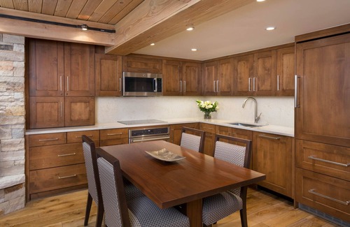 Aspen Condo | Aspen Alps Exclusive Two Bedroom Condo - walking distance to town