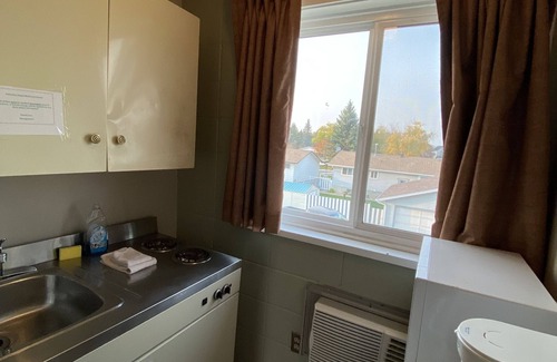 Drayton Valley Hotel | Aspen Motor Inn