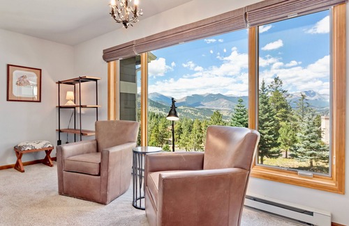 Windcliff Estates House | Aspen Spirit Vacation Home At Windcliff 3 Bedroom Home by RedAwning