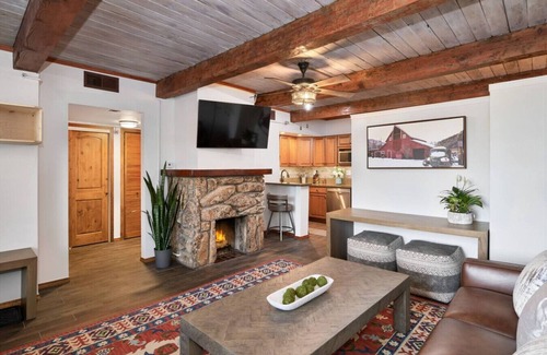 Snowmass Village Apartment | Aspenwood Ski in Ski Out Condo