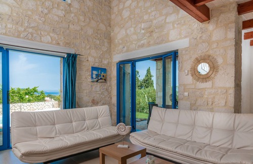 Neromilos Villa | Astarte Villas - Beach Villa Nout