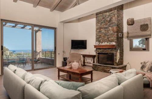 Argassi Villa | Astarte Villas - Stilvi 4 Bedroom Private Villa With Pool