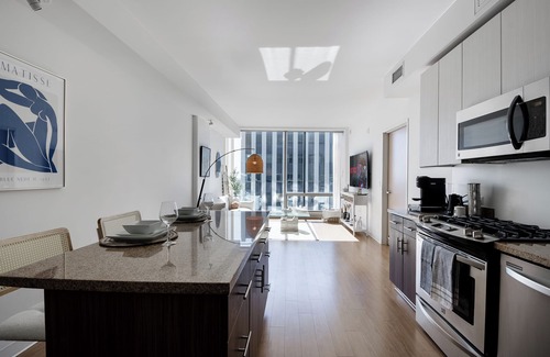 Beverly Hills Apartment | Astonishing view 1bdr with luxury amenities