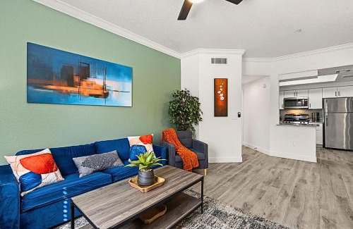 Tempe Apartment | ASU Football Getaway - Family Fun W-Pool- 2Br- Spa - 1001