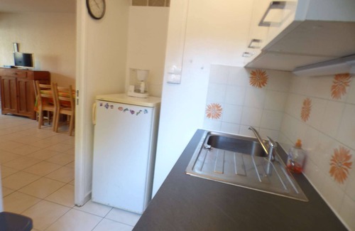 Saint-Mandrier-sur-Mer Apartment | at five minute at walk of the beach, at calm