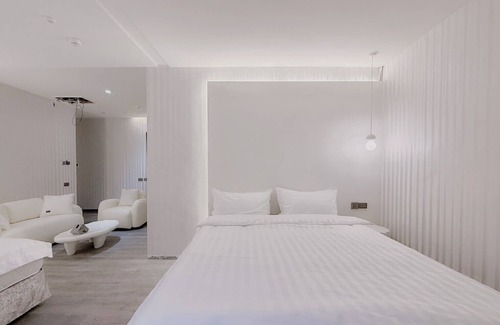 Datong House | At Home Hotel NanShi