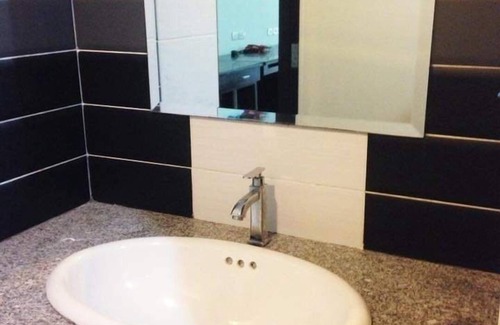 Lak Hok Hotel | At Home Place