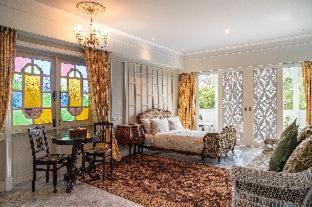 Wat Ket Hotel | At Pingnakorn Riverside