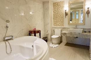 Wat Ket Hotel | At Pingnakorn Riverside