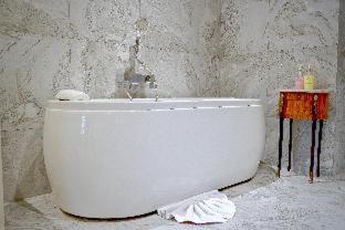 Wat Ket Hotel | At Pingnakorn Riverside