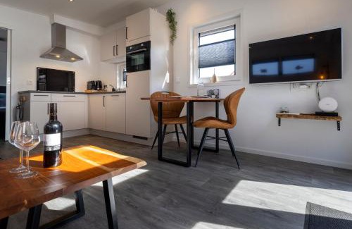 Zoutelande Ski Chalet | At Sea Zoutelande - Nieuwstraat 15a