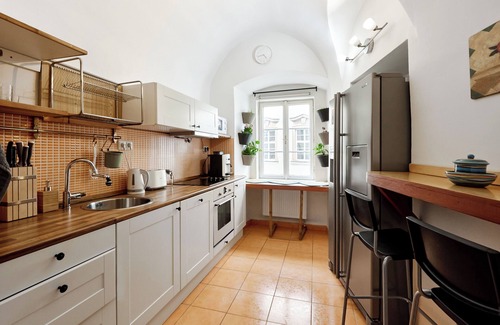 Mala Strana Apartment | At the Blue Lion & Parking Assistance