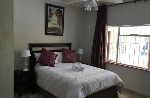 Rayton Cabin | At The Rocks Country Estate