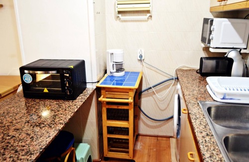 Pineda de Mar Apartment | ATHENA. Cozy apartment for families. 60m from the beach. Free WIFI