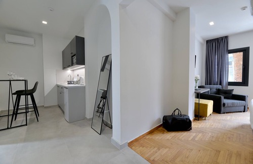 Kolonaki Bed & Breakfast | Athenian Gem