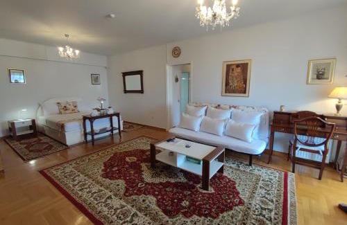 Agia Paraskevi Apartment | 'Athens Light' luxury spacy appartment, Agia Paraskevi