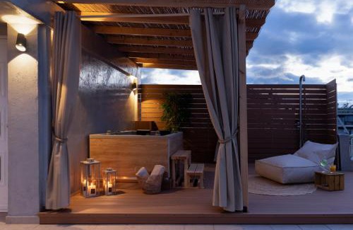 Attiki Apartment | Athens Lovely Penthouse With Spa 5' to Metro