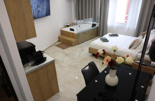 Psirri Apartment | AthenSky 2
