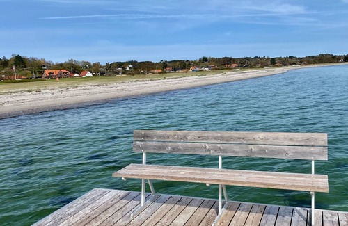 Lyngsbæk Strand House | "Athisl" - 800m from the sea by Interhome