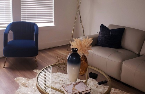 Reynoldstown Apartment | ATL - Modern Oasis