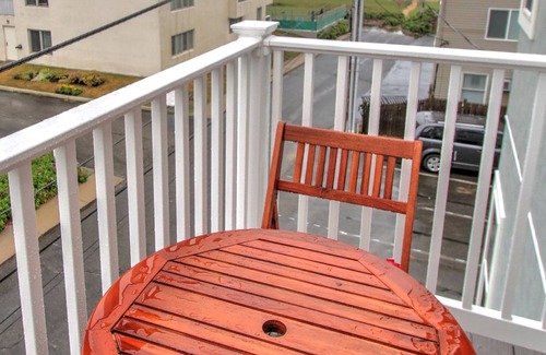 Old Orchard Beach Condo | Atlantic Ocean Suites - Sand Dune Suite 13 (1 Bedroom)