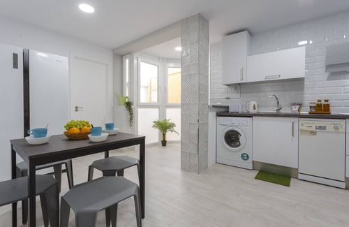 Old Town Apartment | ATLANTICO Family Home by Cadiz4Rentals
