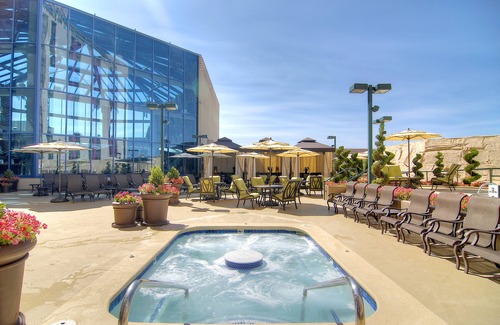 Reno/Tahoe Airport Resort | Atlantis Casino Resort Spa