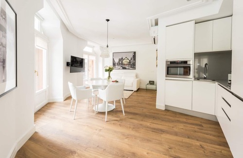 Literary Quarter Apartment | Atocha Corner - Barrio de las Letras