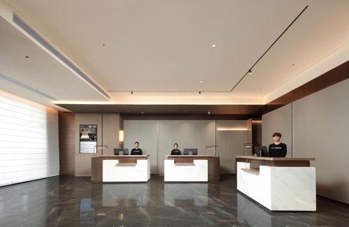 Kaizhou District Hotel | Atour Hotel Chongqing Kaizhou Pedestrian Street