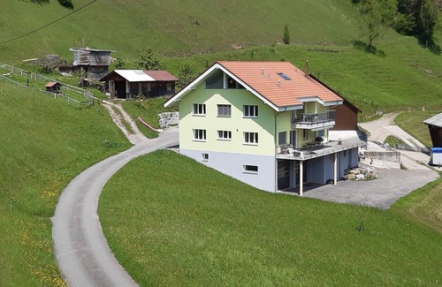 Fluehli Apartment | Attic flat "Rothornblick" Rohrigmoos