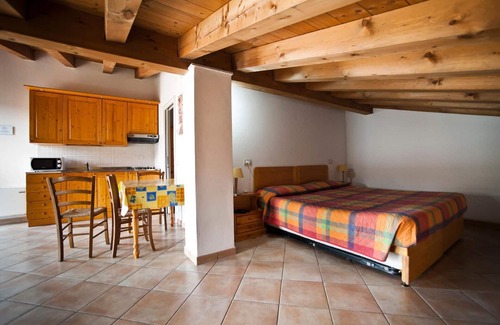 Salionze Other | attic flat with private parking space