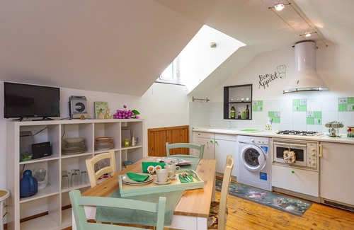 San Fruttuoso House | Attic room under the stars