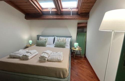 Borgo Vecchio Apartment | Attico jacuzzi Politeama Palermo
