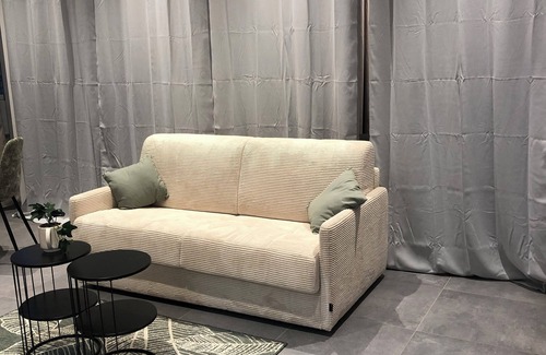 Annemasse Apartment | Attractive T1 apartment renovated to a very high standard, close to the town center and Geneva.