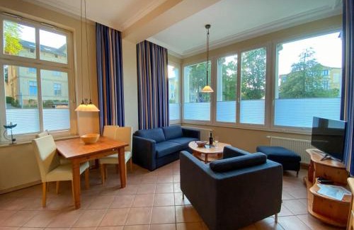 Seebad Heringsdorf House | attraktive Fewo: 100 m zum Strand, WLAN, Fahrräder
