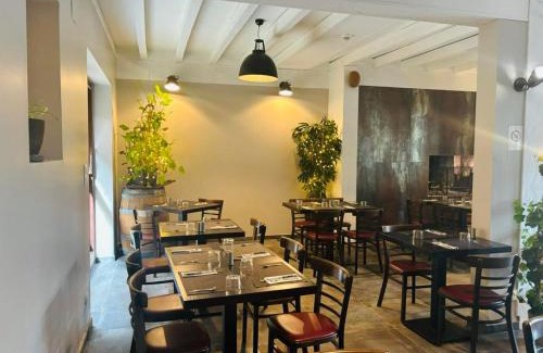 Labastide-dArmagnac Hotel | Au Relais Gascon