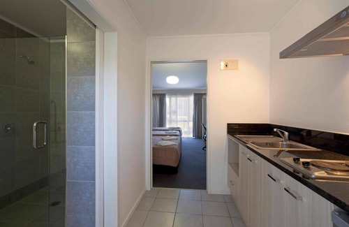 Mangere Hotel | Auckland Airport Kiwi Motel